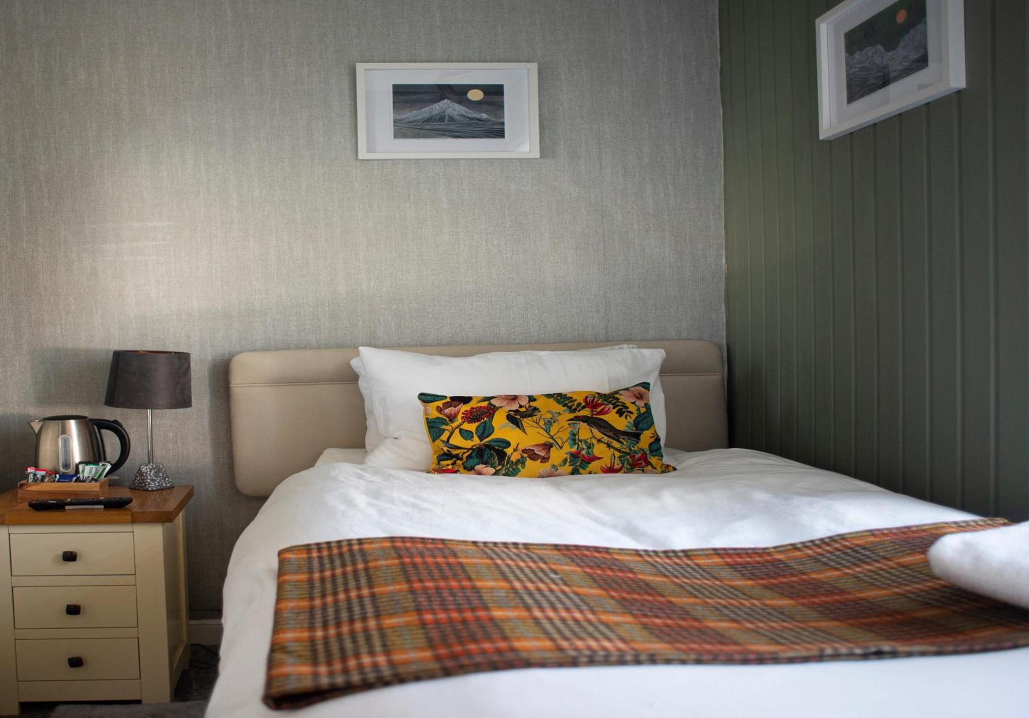 Red Lion, Coorie Inn Earlston Екстериор снимка